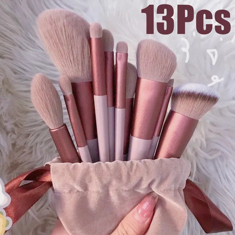 Conjunto de 13 Pincéis de Maquiagem - Beleza Completa ao Seu Alcance!